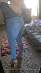 34243970_just-got-back-home-feels-good-to-let-out-all-your-farts_0.m4v