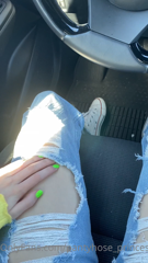 161696207_just-having-a-little-fun-break-in-my-car-my-feet-needed-som_0.m4v