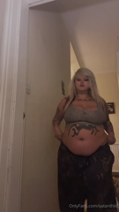 1274574896_free-clips-lots-more-coming_4.mp4