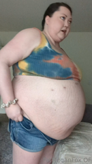 478400062_i-tried-on-these-denim-shorts-again-last-time-was-in-septem_0.m4v