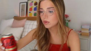cutiee_myfreecams_2026-05-13_23-16-05_598-00.46.41.035.mp4