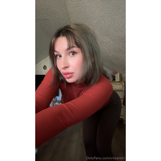 1242x2208_a8a8348cf8b651cae13829b1cb4cbf1f.jpeg
