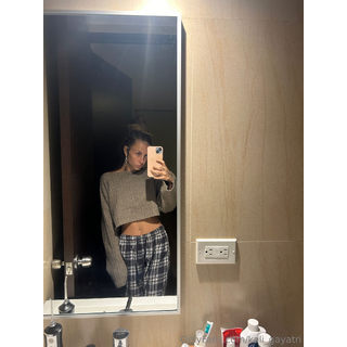 back home 🥰_1_f56b.jpg