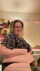 93162610_before-pics-are-from-august-2019-heres-to-this-shirt-no-l_5.m4v