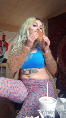 75763873_its-been-a-good-morning-started-my-day-with-a-burger-a_2.m4v