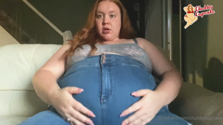 37570098_i-have-eaten-so-much-today-i-had-to-show-you-how-round-my-b_0.m4v
