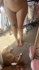 1599929051_me-and-this-mirror-always-manage-to-look-sexy-together_0.mp4