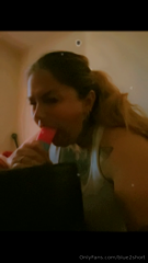blue2short_😝_3607875482.mp4