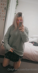 25190962_henlo-again-will-have-my-cosplay-material-up-tomorrow-sorr_0.m4v