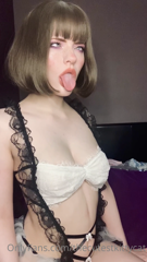 235641573_maid-ahegao-and-ass_2.m4v