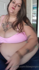 354206396_some-clips-i-forgot-to-upload-i-love-this-pink-top-it-en_3.mp4