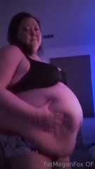 474341289_dee-runk-shaking-this-fat-belly-and-tiny-ass-and-generally_0.m4v