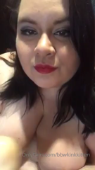 16974875_hot-dildo-sucking-4-00-dont-forget-tips-are-what-keeps-me_0.mp4