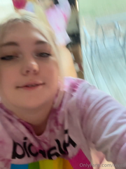 971534121_polaroid-ass-pics_23.mp4