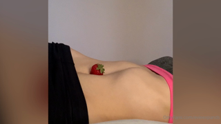 370405929_strawberry-fun-i-start-off-hungry-and-empty-teasing-mysel_0.m4v