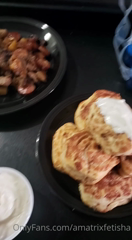 84158975_made-a-very-hearty-brunch-for-myself-a-hash-with-2-kinds-of_1.m4v