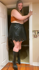 57070903_no-heels-vs-my-tallest-heels_0.m4v