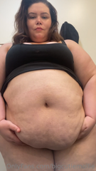 459880556_belly-fun-why-dont-you-come-help-me-jiggle-my-belly-arou_0.m4v