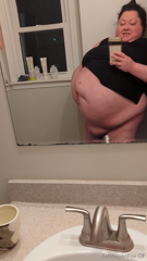 803846542_i-m-so-fat-now-belly-play-is-a-literal-workout-well-it_0.mp4