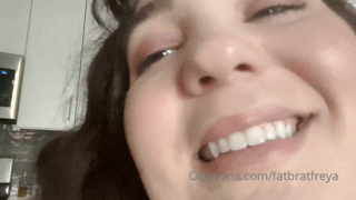 805944322_baker-cooks-you-vore-lucky-you-you-ve-stumbled-into-my-ki_2.mp4