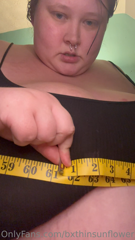 690443437_65-belly-im-getting-so-massive-god-i-cant-believe-it_0.mp4