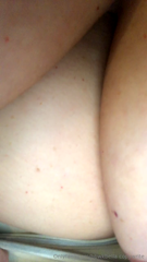 1062237133_im-a-happy-blob-when-i-get-fed-a-bacon-burger-as-big-as-my_4.mp4