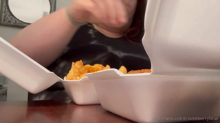 1805284731_wings-are-messy-if-you-dont-like-messy-meals-i-dont-sugg_0.mp4