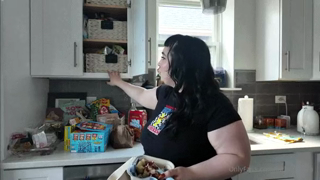 1951829997_attempting-10k-calories-in-one-dayalright-this-is-my-first_4.mp4