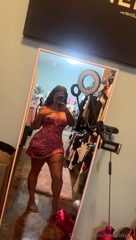 Tracy Lynn aka mogulstylist - 05-20-2025 OnlyFans Video - The re.mp4