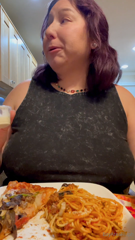 1316259462_pizza-and-pasta-the-perfect-carbo-loaded-meal-for-a-grow_0.mp4