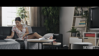 Antonia Sainz 20.10.23 Pay Attention To Me.mp4