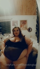 39262726_absolutely-adore-my-tummy-in-this-body_1.mp4