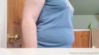 520444900_even-my-loosest-shirts-are-starting-to-cling-to-my-growing-g_0.m4v