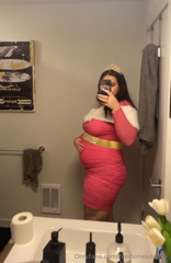 790099072_happy-halloween-from-your-fav-fat-princess_0.m4v