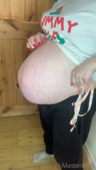 458598449_35-weeks-pregnant-measurements-watch-me-measure-the-b_0.m4v
