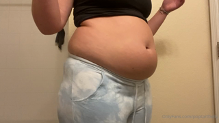 596254678_i-have-now-officially-outgrown-most-of-my-clothes-and-if-it_2.m4v