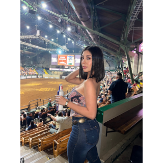 3726084707902881856--dianaelizon_DO1tk8NEXwB.jpg