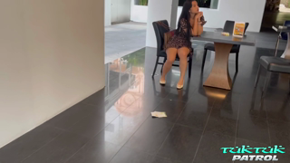 [TukTukPatrol] Penguin - Sexy Asian Nude Model Sucking And Fucking [720p].mp4