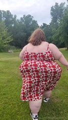 1154482505_a-short-little-walk_0.mp4