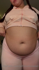 465982581_pretty-in-pink_0.m4v
