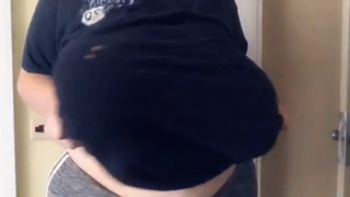 9297109_titty-drop_0.mp4