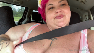 31374078_rolling-down-the-street-in-my-two-piece-fatfloridalife_0.m4v