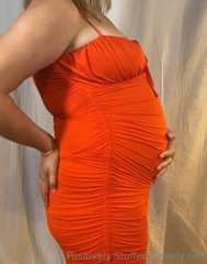 666572186_i-keep-stretching-out-my-stomach-so-i-can-devour-more-and-mo_0.mp4