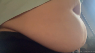 1232460363_bellissima-my-belly-is-already-so-sexy-imagine-how-shell_0.mp4