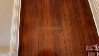 0iho00s8mnb75v40yp4yv_source.mp4