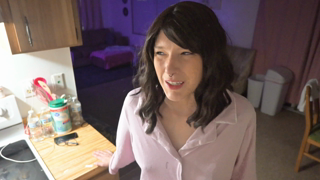 Miss Ellie_angry-step-mom-vs-overdeveloped-step-son.mov
