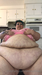 87738253_behind-the-scenes-rubbing-my-overstuffed-belly_0.m4v