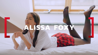 ultrafilms.23.03.17.alissa.foxy.tending.to.seduce.6k.mp4