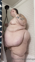 240110552_come-shower-with-me-i-desperately-need-a-shower-chair-bec_0.m4v
