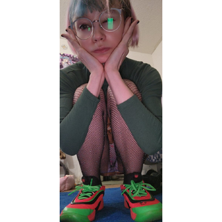 HQ04UOYXwAA_MDx.jpg